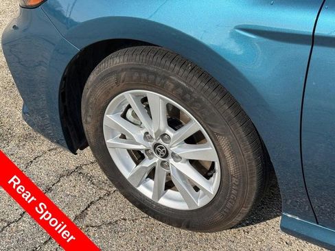 Used 2026 Toyota Camry LE image 10