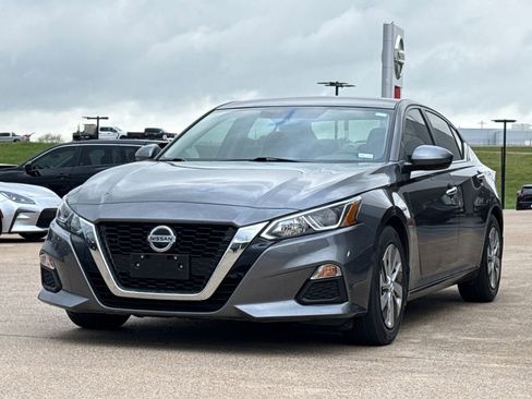 Used 2019 Nissan Altima 2.5 S image 4
