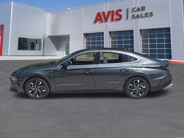 Used 2025 Hyundai Sonata SEL FWD image 10