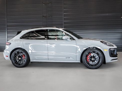 Used 2026 Porsche Macan GTS image 11