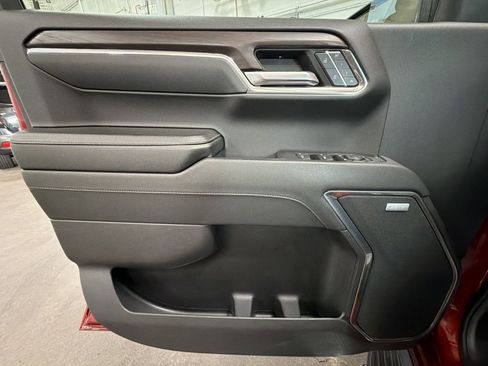 Used 2024 GMC Sierra 1500 SLT w/ SLT Premium Plus Package image 21