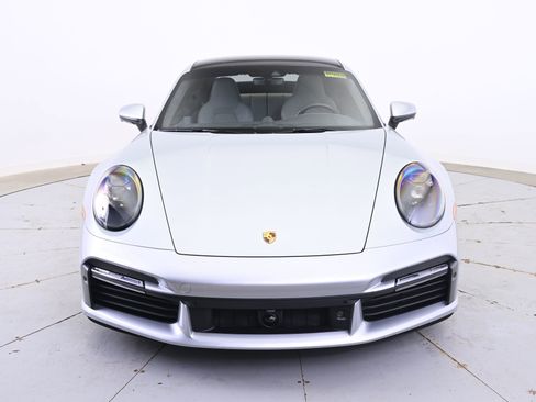 Used 2021 Porsche 911 Turbo image 10