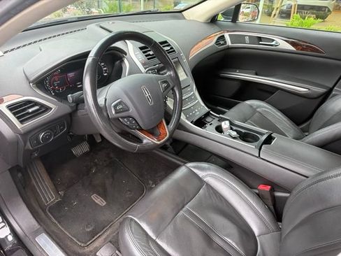 Used 2013 Lincoln MKZ AWD image 6