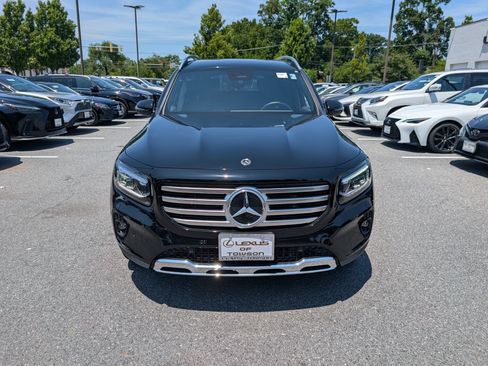 Used 2024 Mercedes-Benz GLB 250 4MATIC image 8