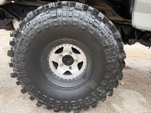 Used 1989 Ford Bronco AWD/4WD image 22