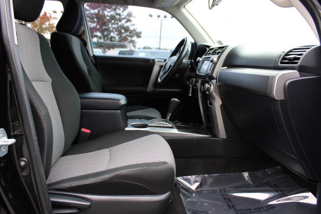 Used 2018 Toyota 4Runner SR5 RWD image 14