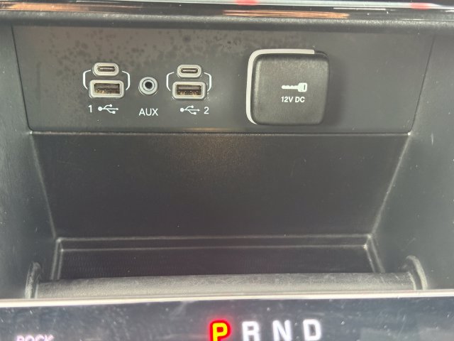 Used 2025 Jeep Grand Cherokee Summit AWD/4WD image 41