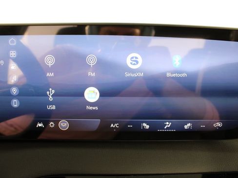 New 2026 Buick Enclave Sport Touring w/ Super Cruise Package FWD image 7