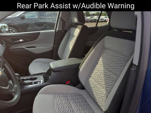 Used 2024 Chevrolet Equinox LS w/ LS Convenience Package AWD/4WD image 17