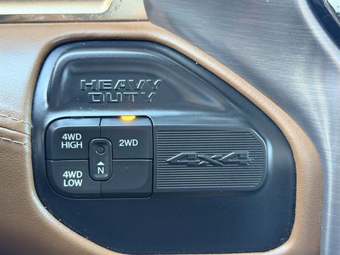 Used 2019 RAM 3500 Limited image 24