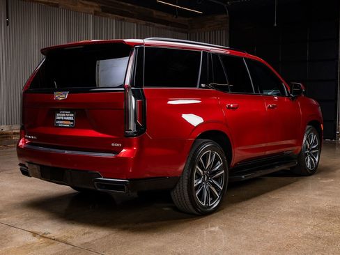 Used 2021 Cadillac Escalade Sport w/ Driver Assist Tech Package image 9