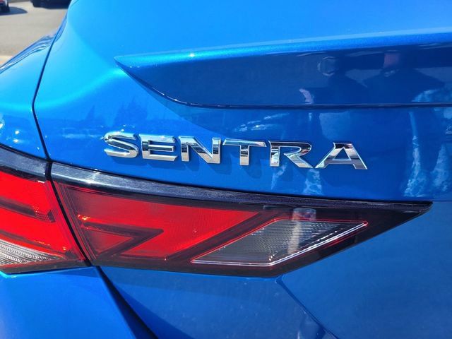 Certified 2025 Nissan Sentra SR FWD image 10