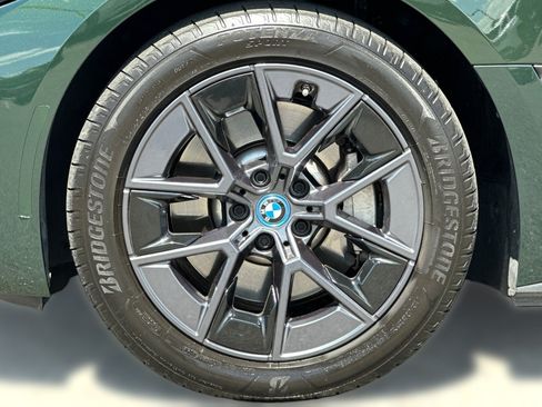 Used 2023 BMW i4 eDrive35 w/ Premium Package RWD image 13