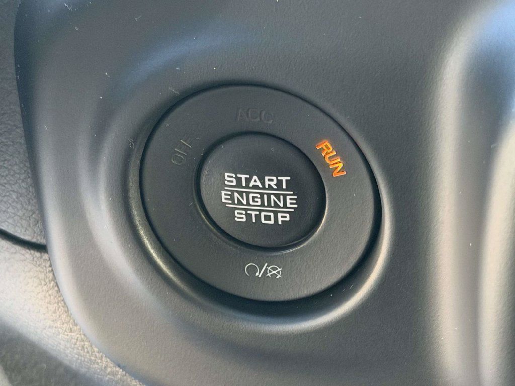 Used 2021 Jeep Wrangler Unlimited Sport AWD/4WD image 21
