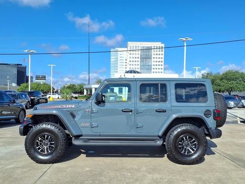 Used 2026 Jeep Wrangler Unlimited Rubicon AWD/4WD image 24