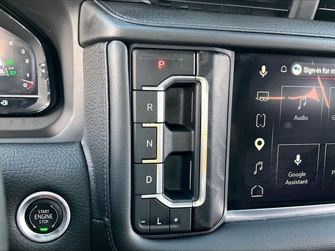 Used 2024 GMC Yukon XL Denali w/ Max Trailering Package image 34