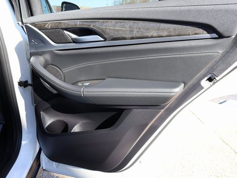 Used 2020 BMW X3 xDrive30i w/ Premium Package image 12