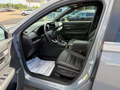 Used 2025 Honda CR-V Sport-L image 8