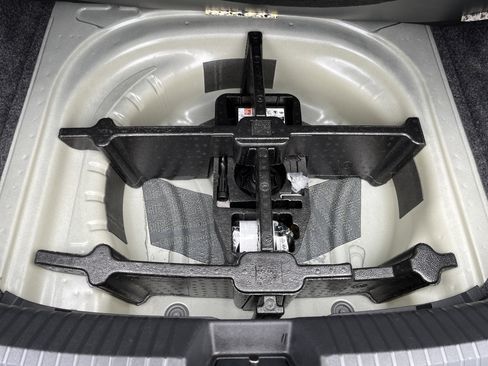 Used 2024 Volkswagen Jetta S image 12