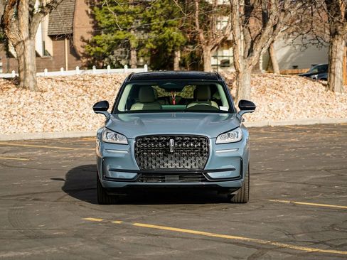 Used 2024 Lincoln Corsair Reserve w/ Equipment Group 201A image 2