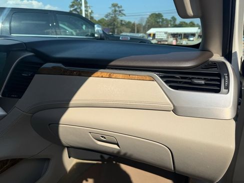 Used 2015 GMC Yukon Denali w/ Open Road Package image 22