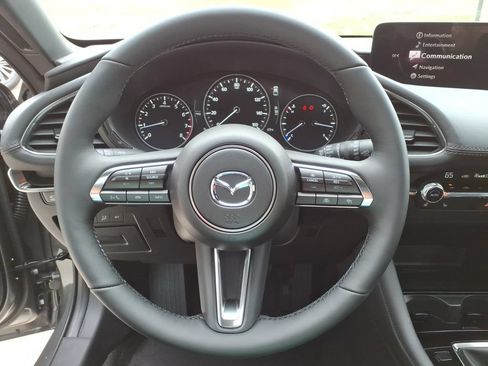 New 2026 MAZDA MAZDA3 Hatchback w/Premium Plus Pkg AWD/4WD image 18