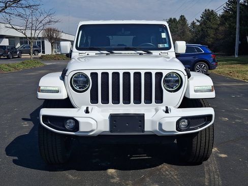 Certified 2022 Jeep Wrangler Unlimited Sahara image 2