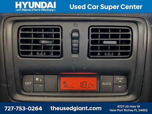 Used 2020 Nissan Pathfinder S image 18