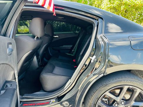 Used 2022 Dodge Charger R/T w/ Blacktop Package RWD image 12