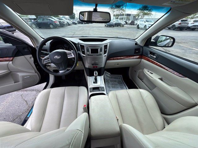 Used 2012 Subaru Outback 2.5i Limited AWD/4WD image 14
