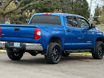 Used 2018 Toyota Tundra SR5 w/ SR5 Upgrade Package