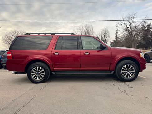 Used 2016 Ford Expedition EL XLT w/ Equipment Group 202A image 4