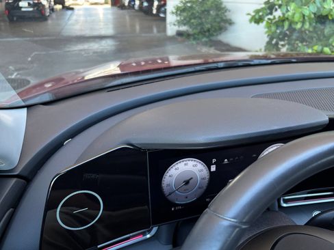 Used 2025 Hyundai Elantra SEL FWD image 35