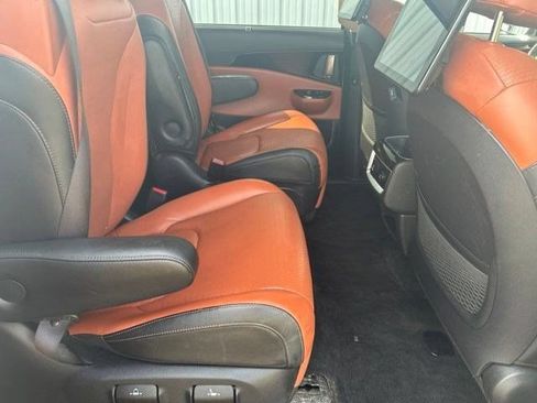 Used 2022 Kia Carnival SX Prestige FWD image 41