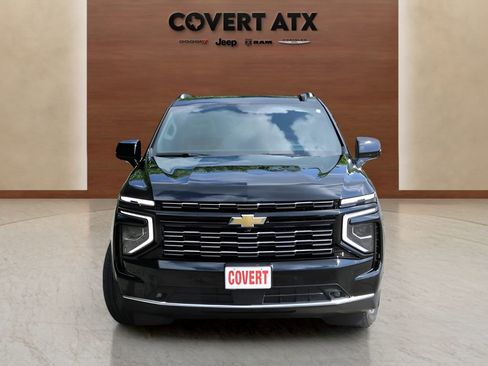Used 2025 Chevrolet Tahoe High Country AWD/4WD image 8