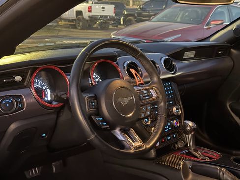 Used 2016 Ford Mustang GT image 19