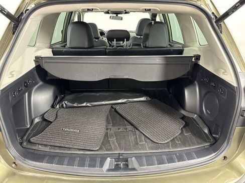 Used 2023 Subaru Forester Touring AWD/4WD image 33