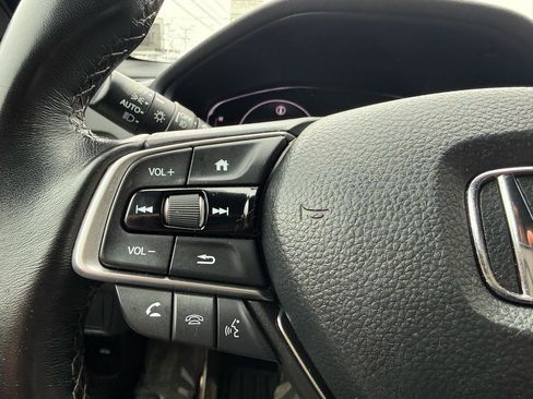 Used 2022 Honda Accord Sport image 26