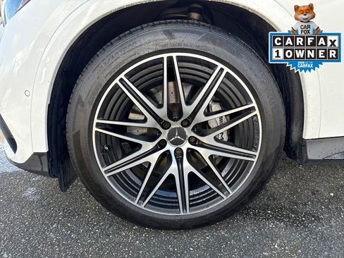 Used 2025 Mercedes-Benz GLC 43 AMG 4MATIC image 28