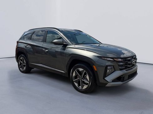 Certified 2025 Hyundai Tucson SEL AWD/4WD image 1