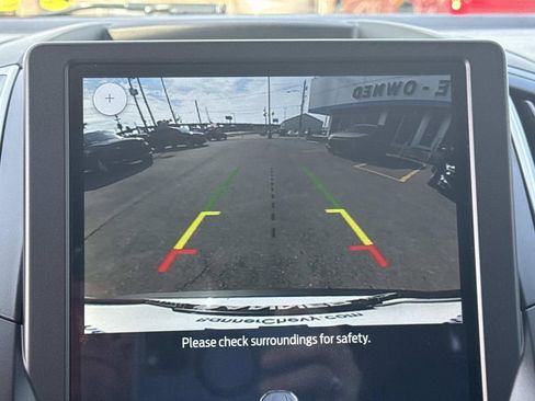 Used 2024 Ford Edge SEL image 26