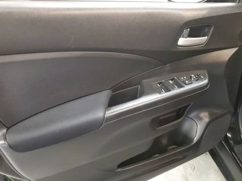 Used 2016 Honda CR-V LX image 12