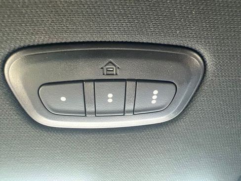 Used 2023 RAM 1500 Big Horn AWD/4WD image 34