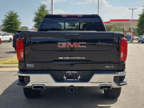 Used 2024 GMC Sierra 1500 SLT w/ SLT Premium Plus Package AWD/4WD image 4