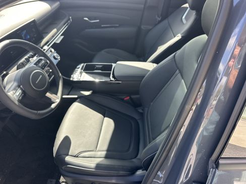New 2026 Hyundai Tucson Limited FWD image 17