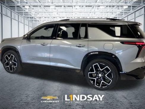 Used 2025 Chevrolet Traverse High Country w/ LPO, Floor Liner Package image 7