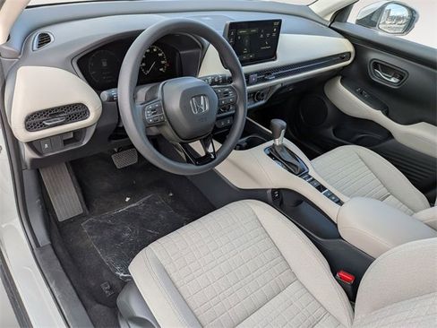 New 2026 Honda HR-V LX image 11