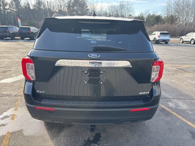 Used 2022 Ford Explorer XLT AWD/4WD image 7