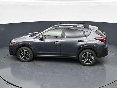 Used 2024 Subaru Crosstrek 2.0i Premium image 18