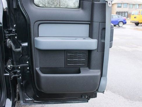 Used 2012 Ford F150 XLT w/ XLT Chrome Pkg image 26